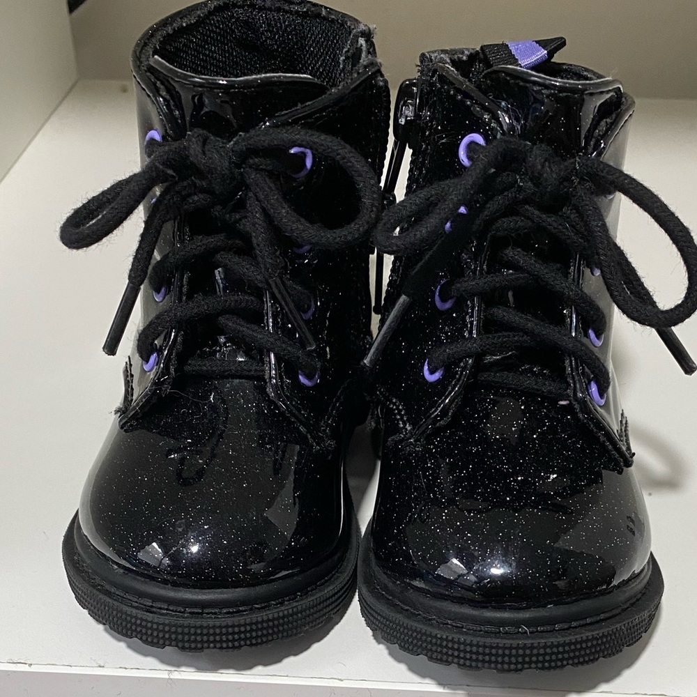 Toddler combat boots